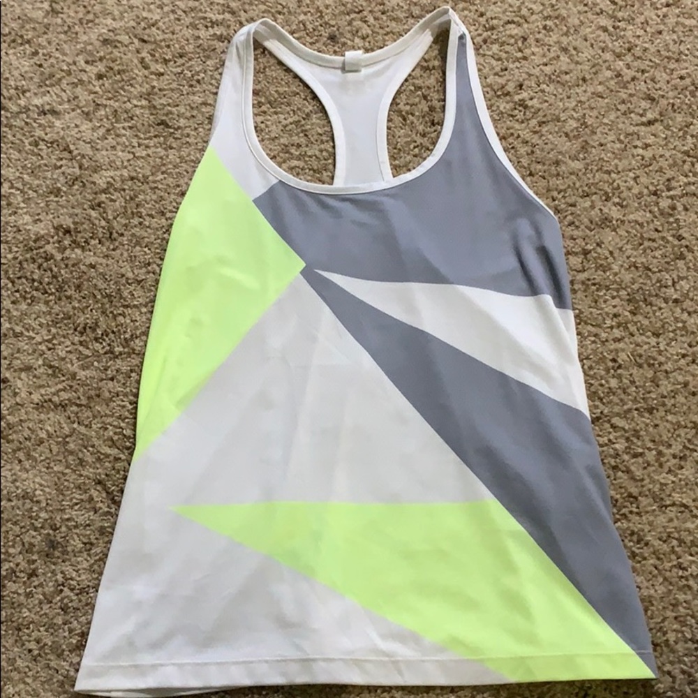 Under Armour Tank Size XS